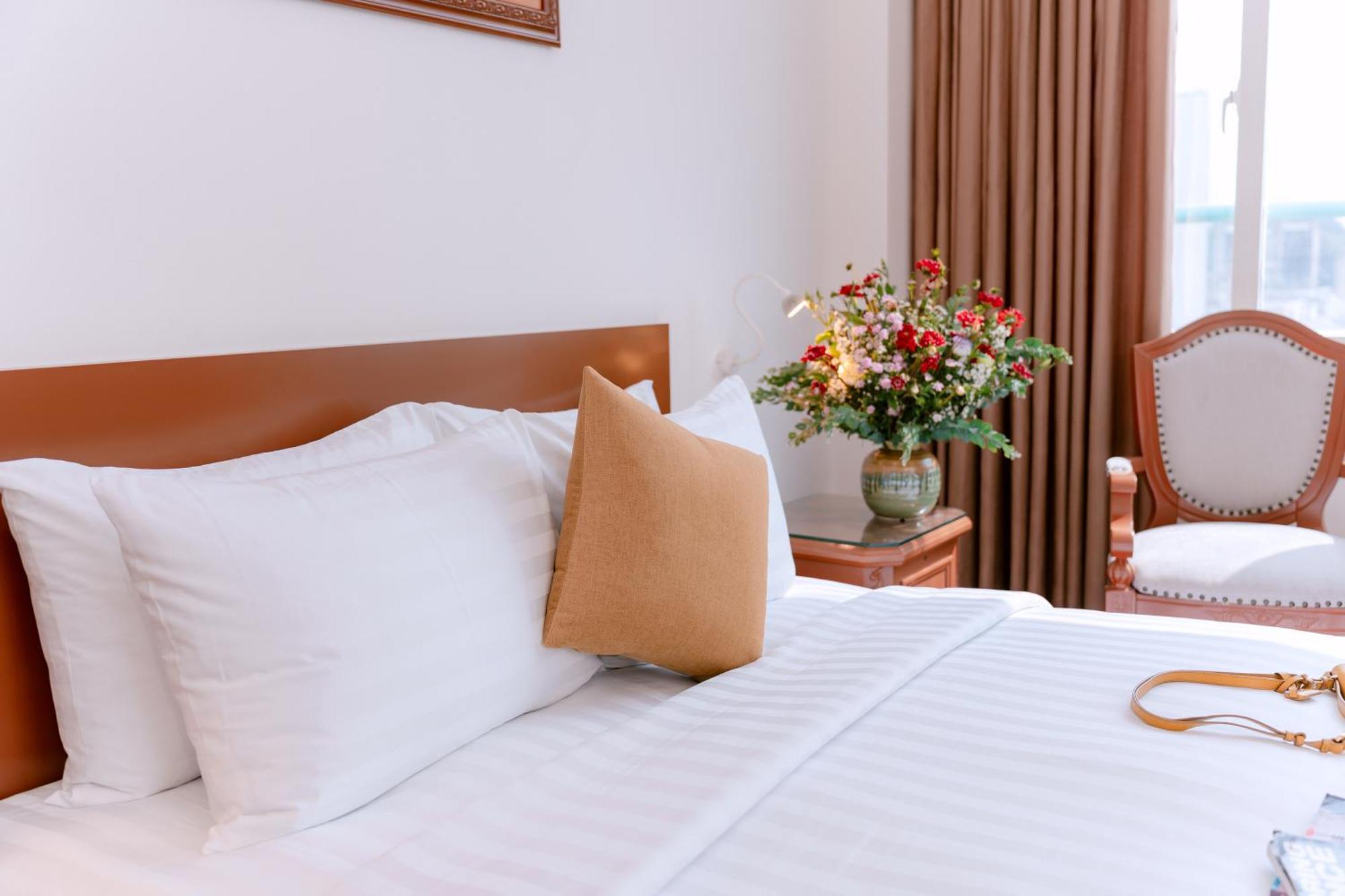 Dahlialand Saigon Hotel & Swimming Pool Ho Chi Minh City Exterior photo