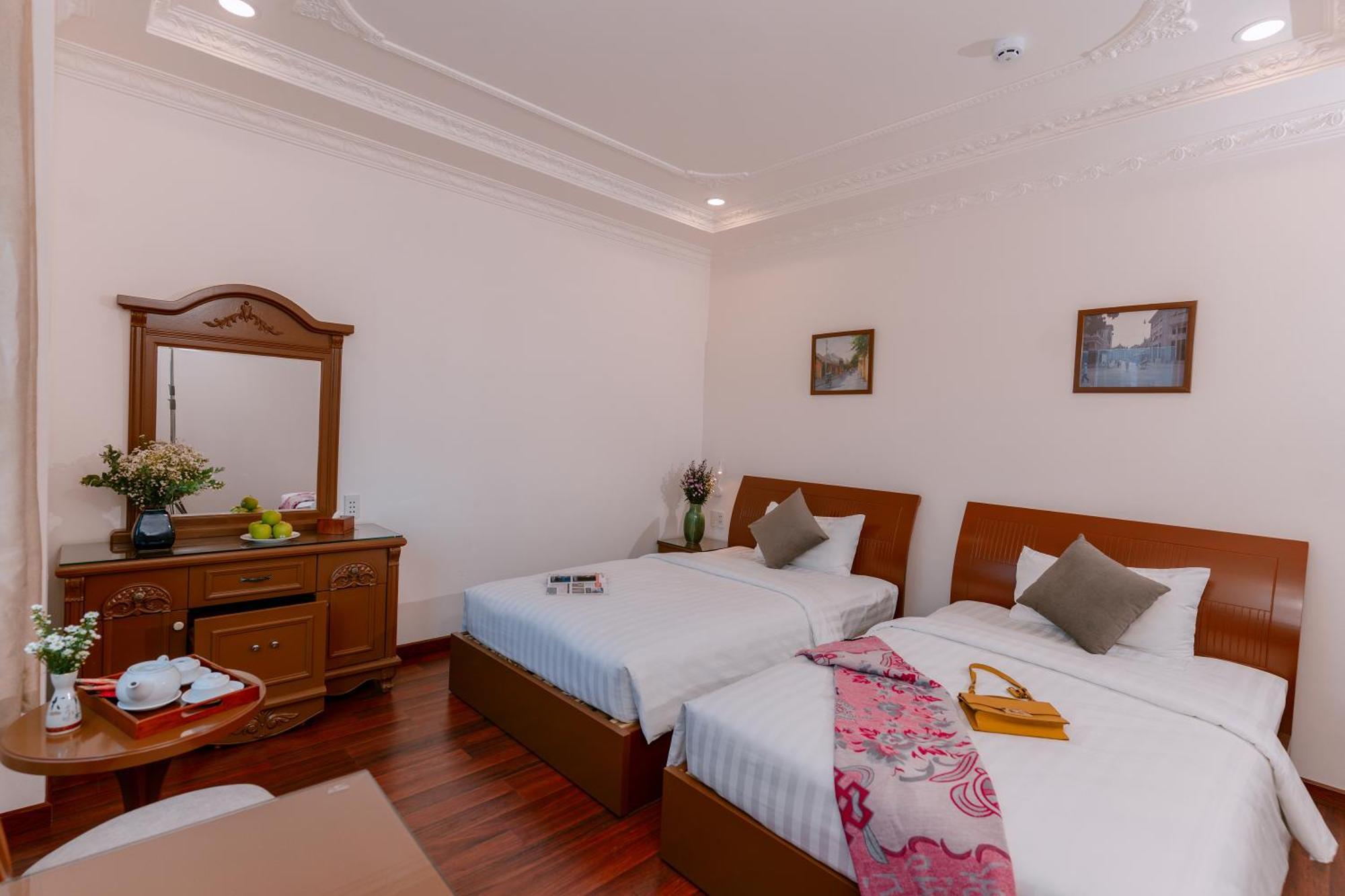 Dahlialand Saigon Hotel & Swimming Pool Ho Chi Minh City Exterior photo