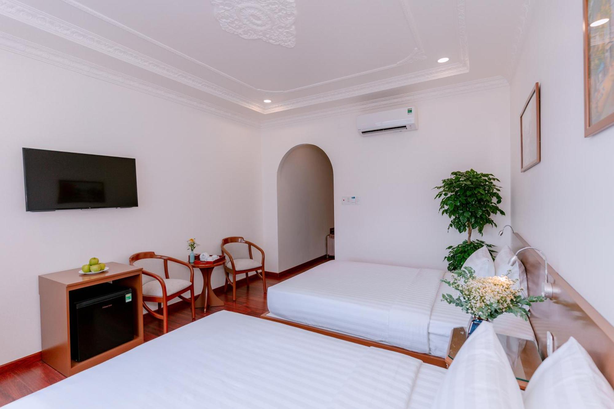 Dahlialand Saigon Hotel & Swimming Pool Ho Chi Minh City Exterior photo