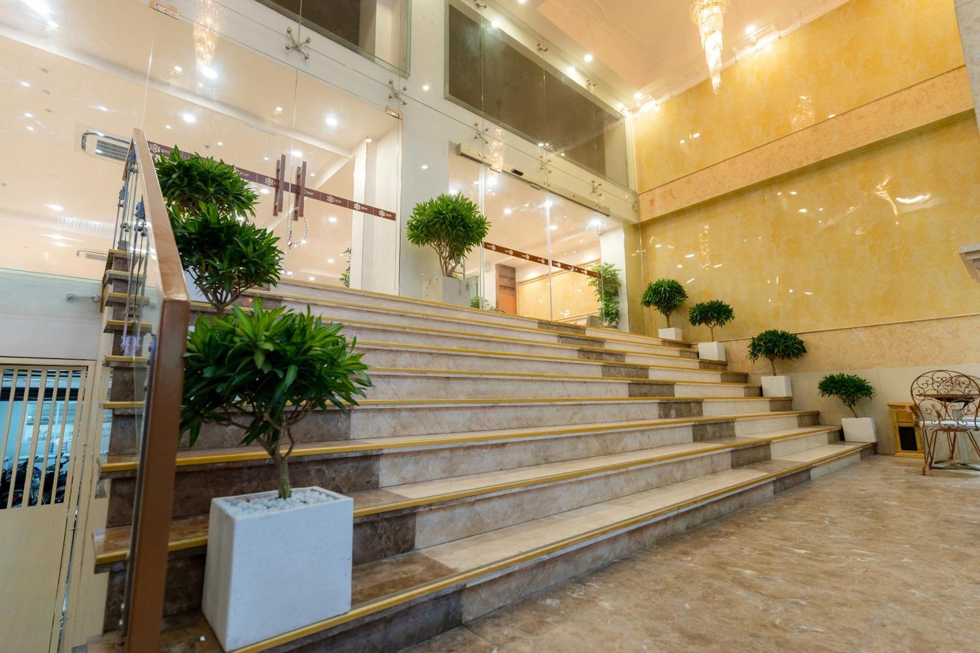 Dahlialand Saigon Hotel & Swimming Pool Ho Chi Minh City Exterior photo